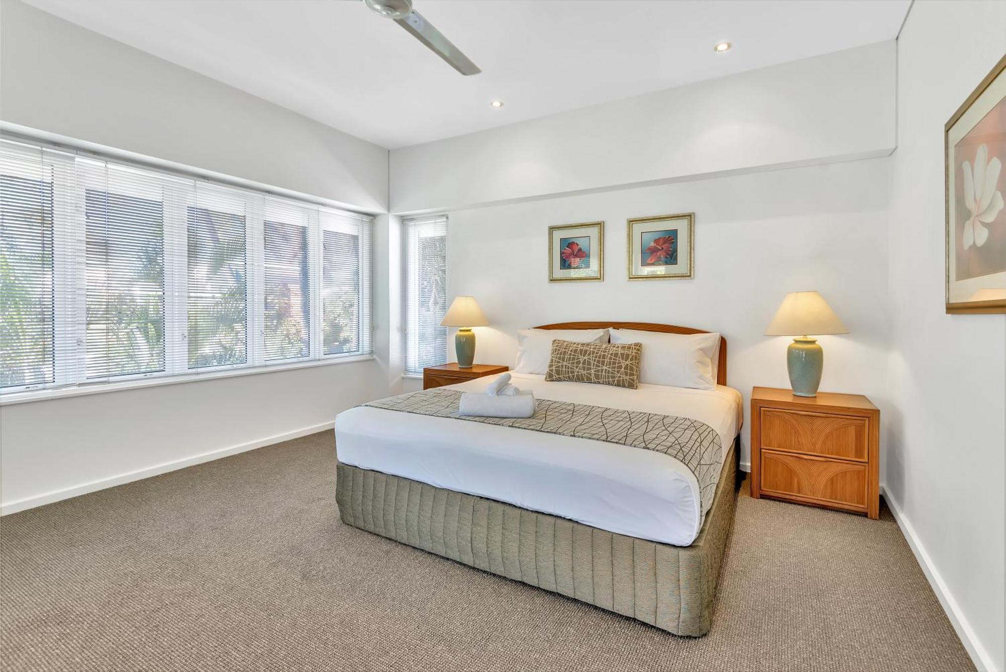 Balboa Apartments Port Douglas Exterior photo