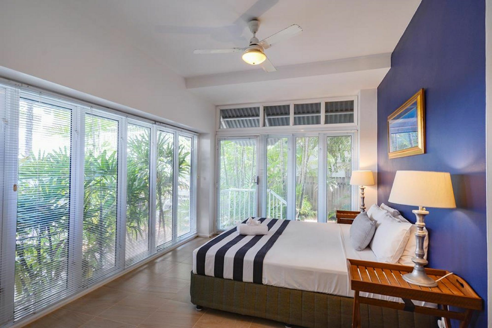 Balboa Apartments Port Douglas Exterior photo