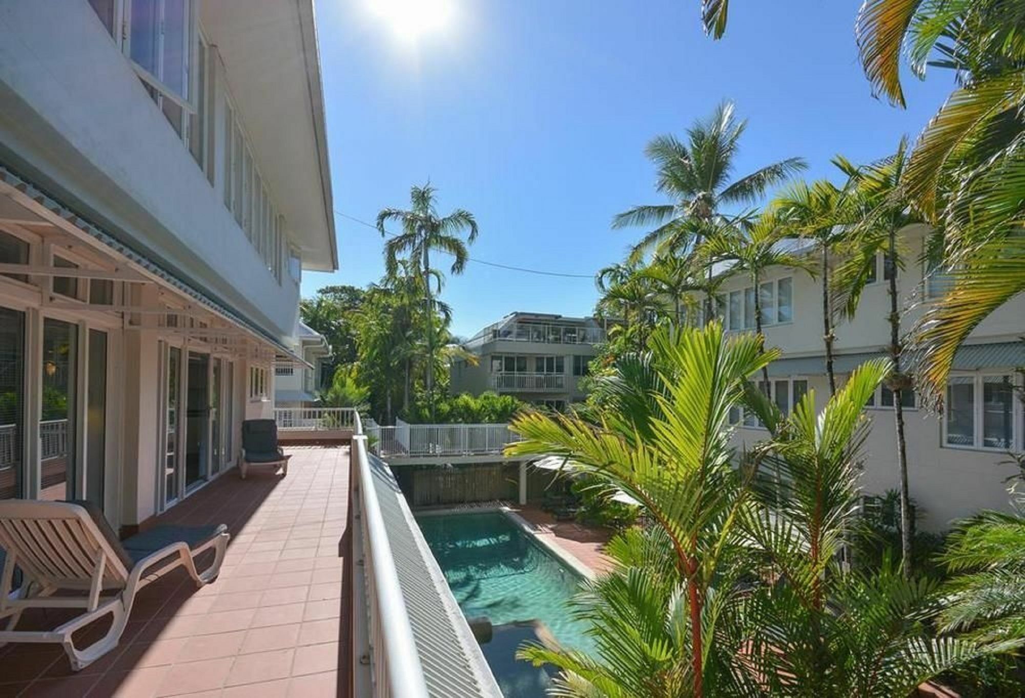 Balboa Apartments Port Douglas Exterior photo
